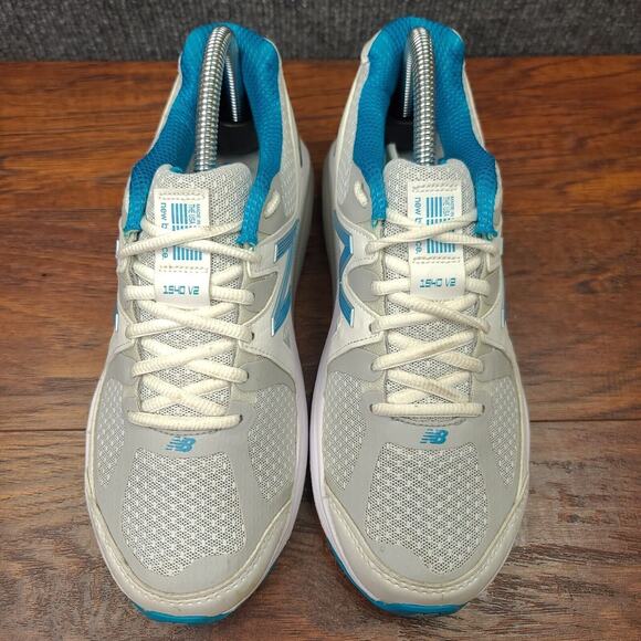 New Balance 1540v2 Running Shoes Womens 8 White Blue Mesh Athletic - Picture 4 of 13